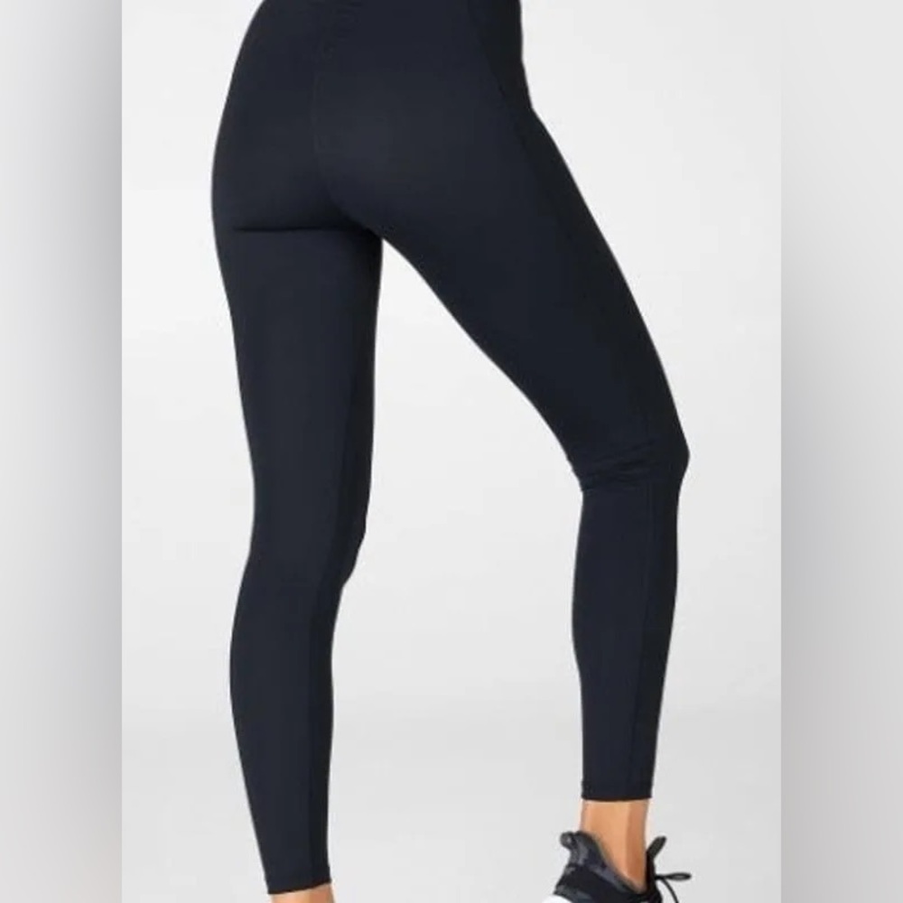 Fabletics High Waisted Ultra Luxe Ruffle Leggings